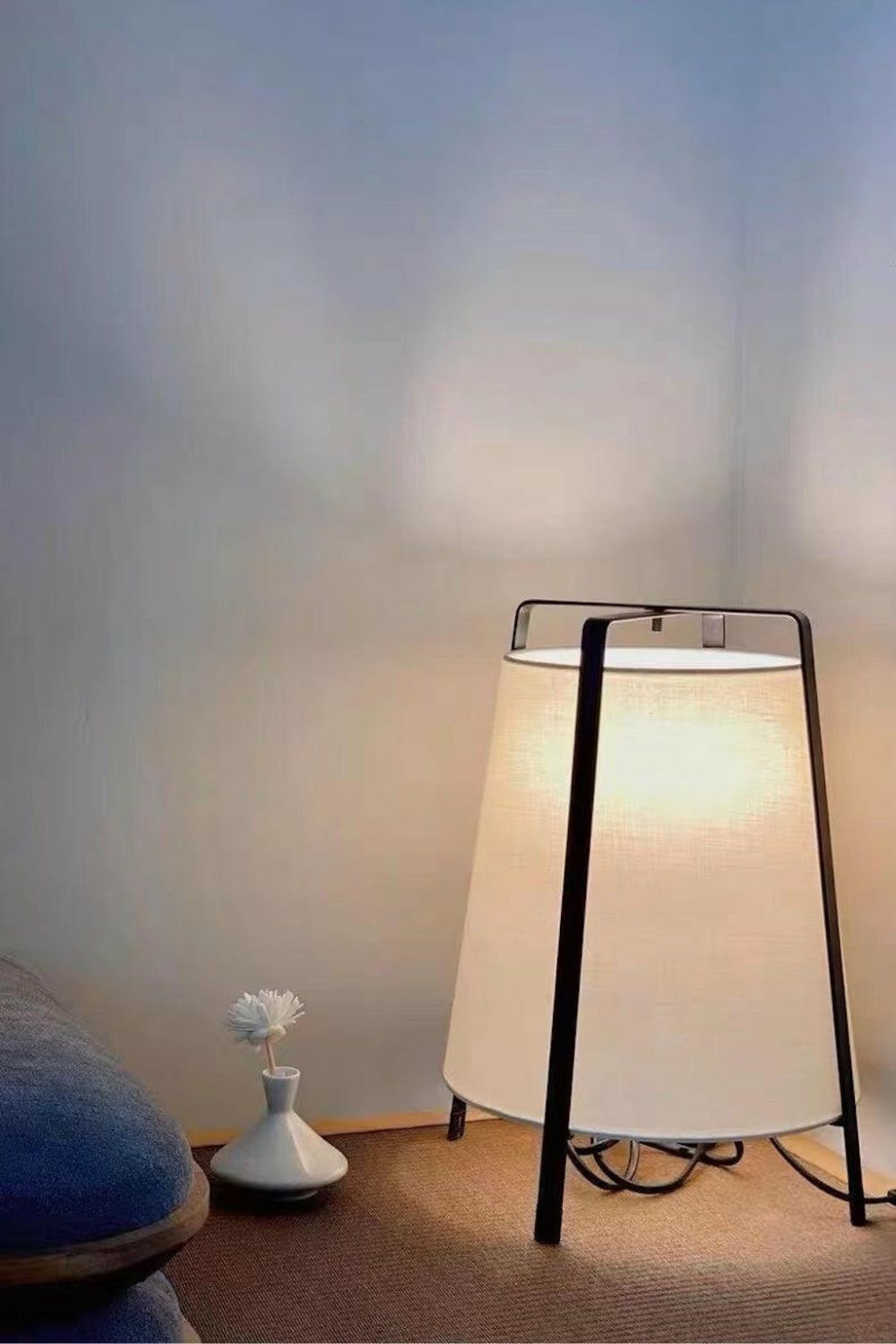 Akane Table Lamp