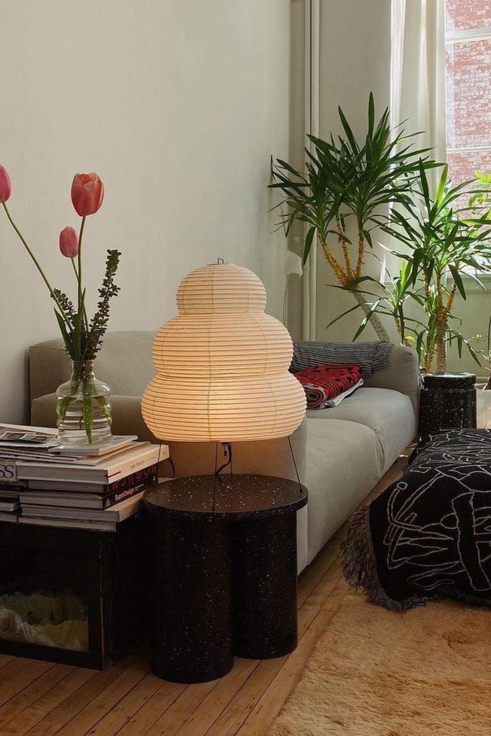 Akari 25N Table Lamp