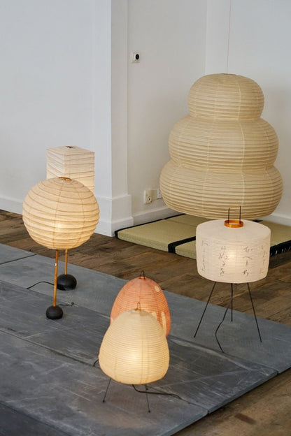 Akari 25N Table Lamp