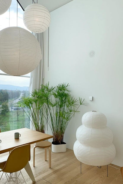 Akari 25N Table Lamp