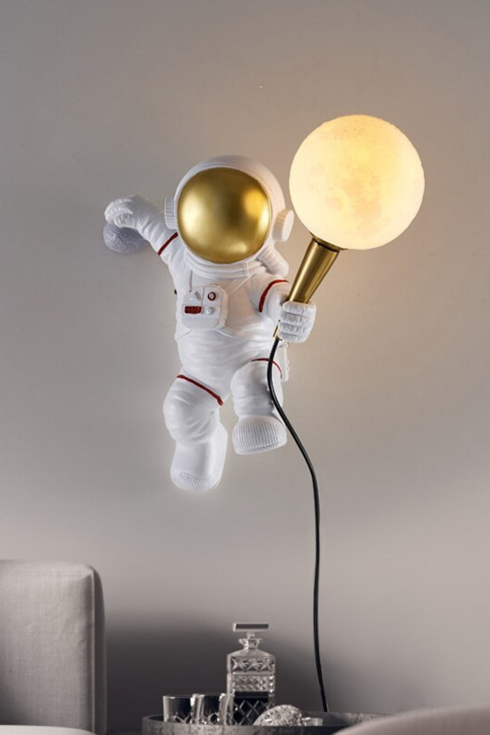 Astronaut Wall Lamp