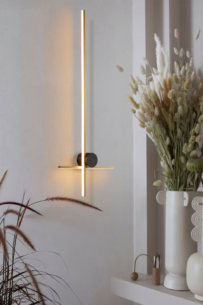 Curved Wall Lamp