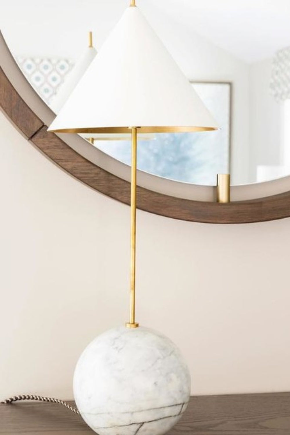 Cleo Orb Base Desk Lamp