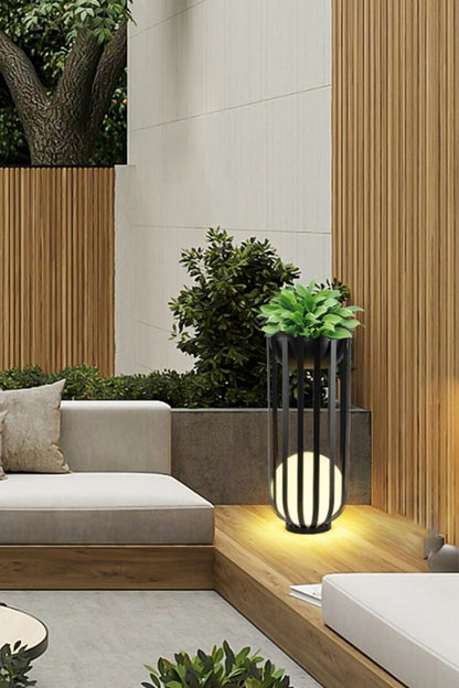 Garden courtyard floor lamp