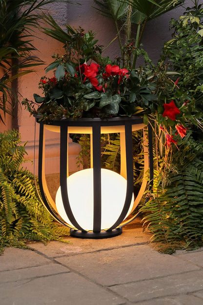 Garden courtyard floor lamp