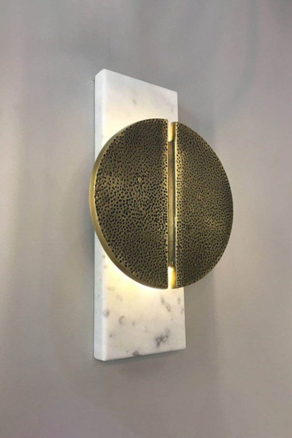 Halo Sconce Style Wall Lamp