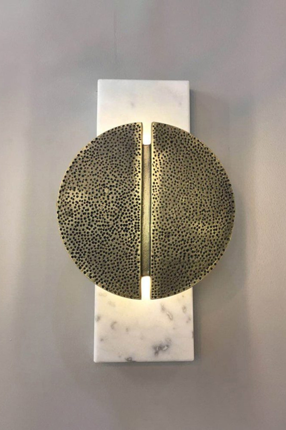 Halo Sconce Style Wall Lamp