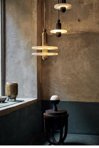 Median Mono Pendant light