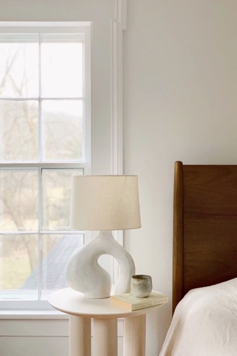 Oblong Loop Table Lamp